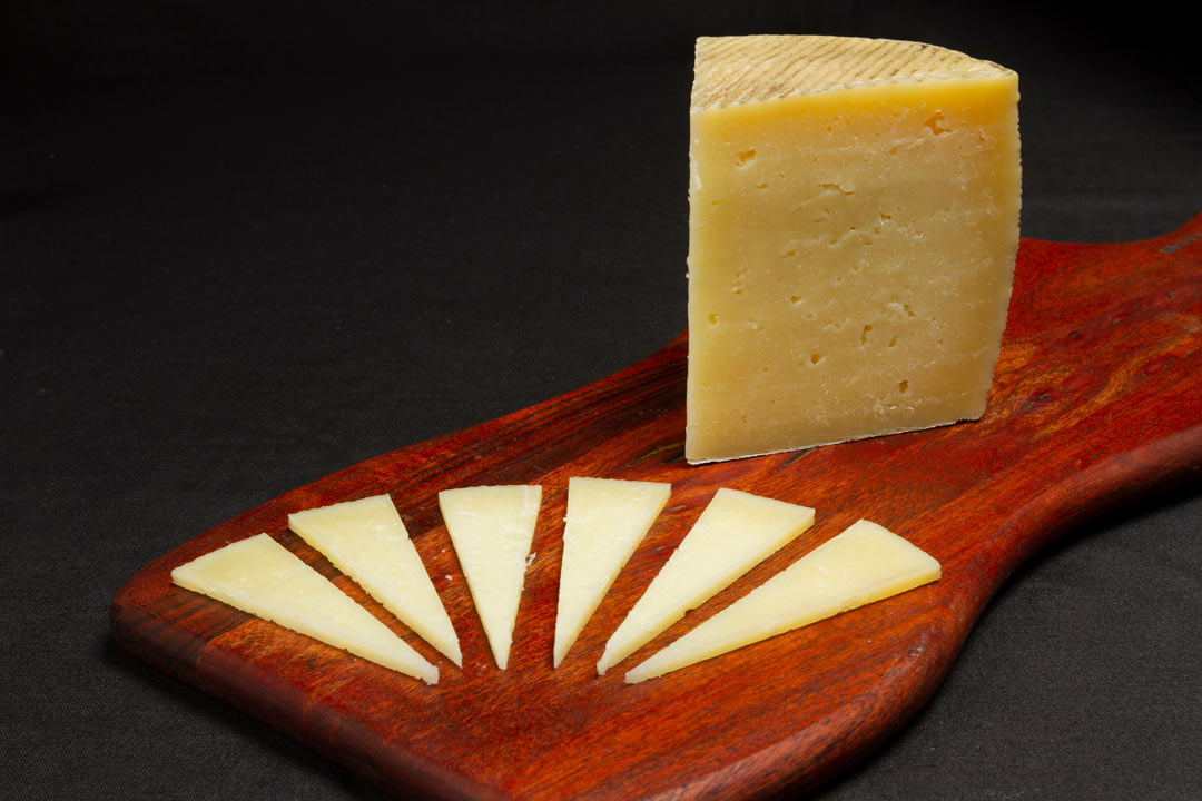 Queso Curado de Oveja