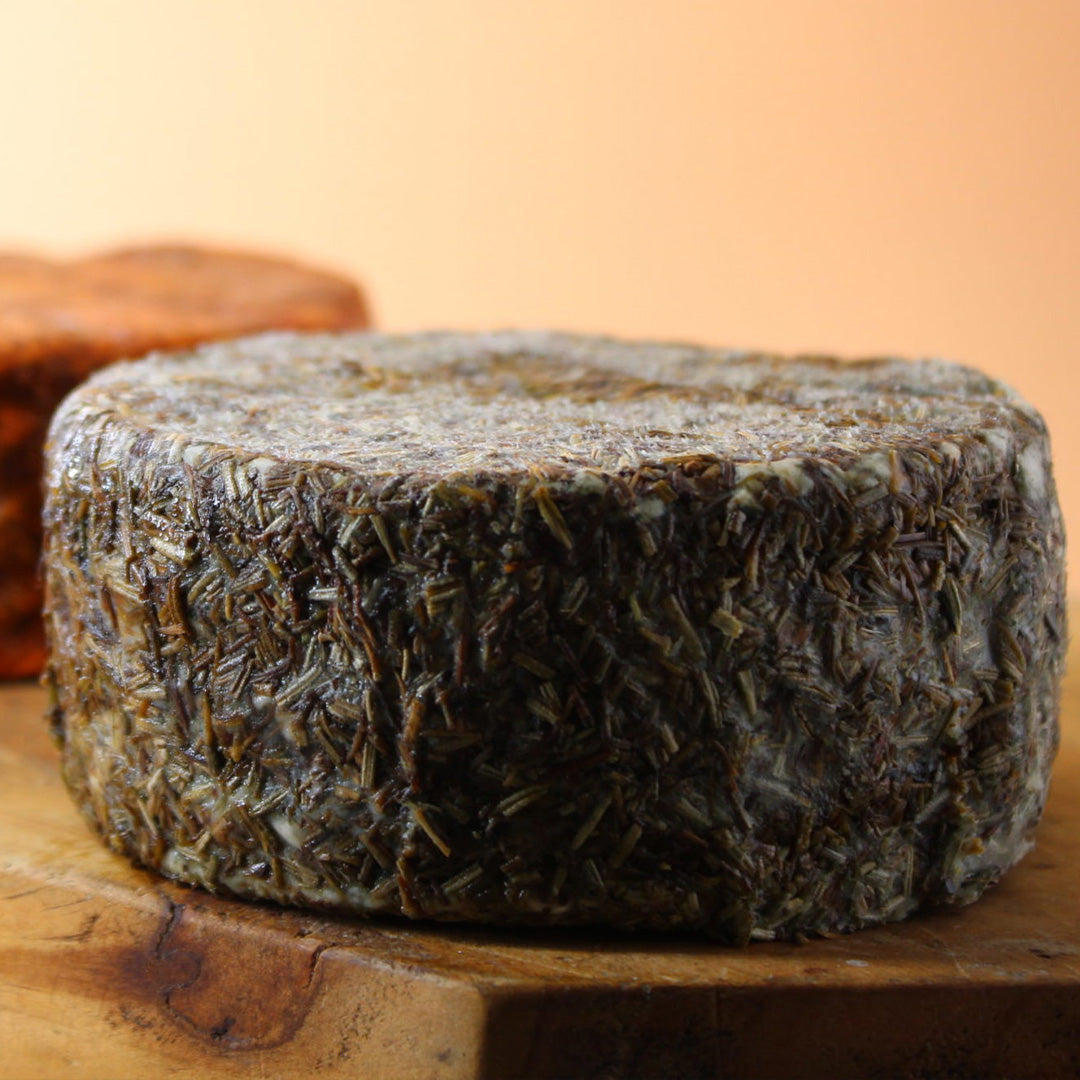 Queso Semicurado de Cabra al Tomillo