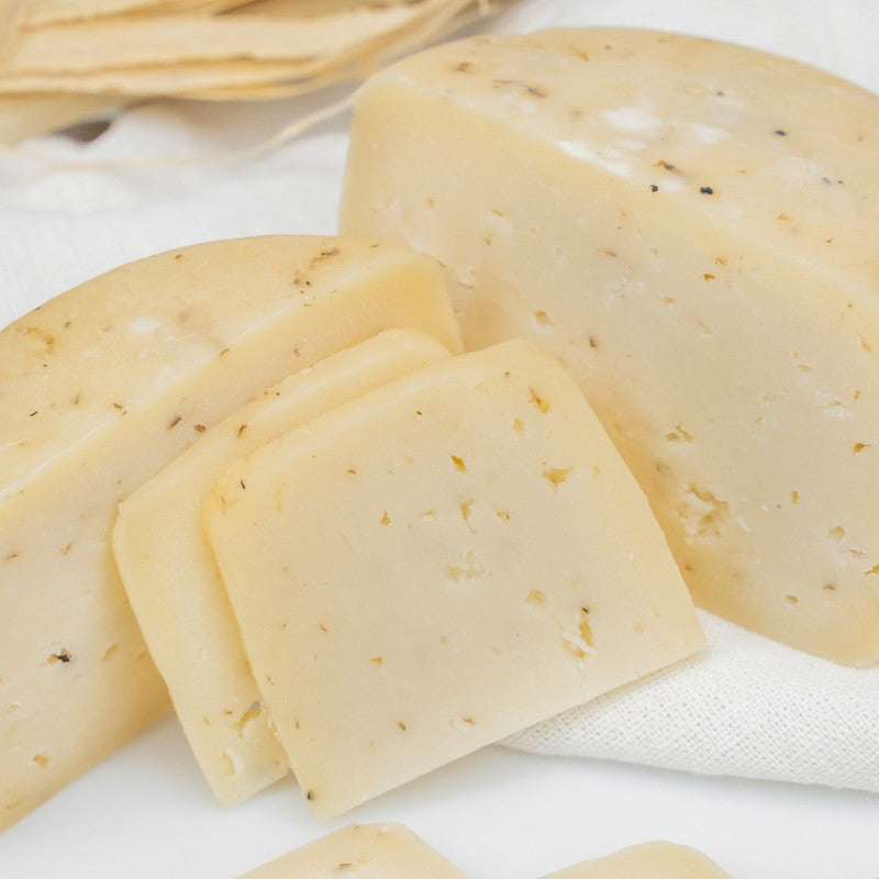 Queso de Cabra con Trufa Negra (Tuber Melanosporum)